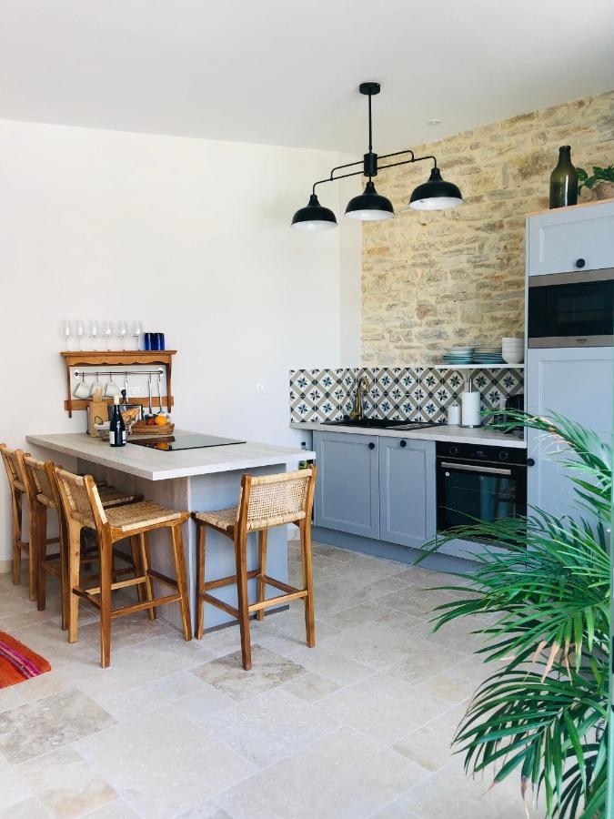 Le Gite De Tassigny Meursault Exteriör bild
